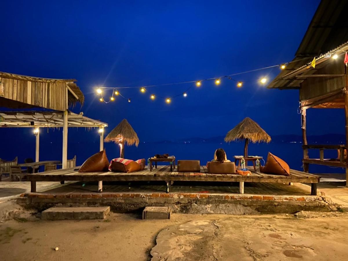 The Cosy Sunset Beach Resort & Restaurant Тонгсала Екстериор снимка