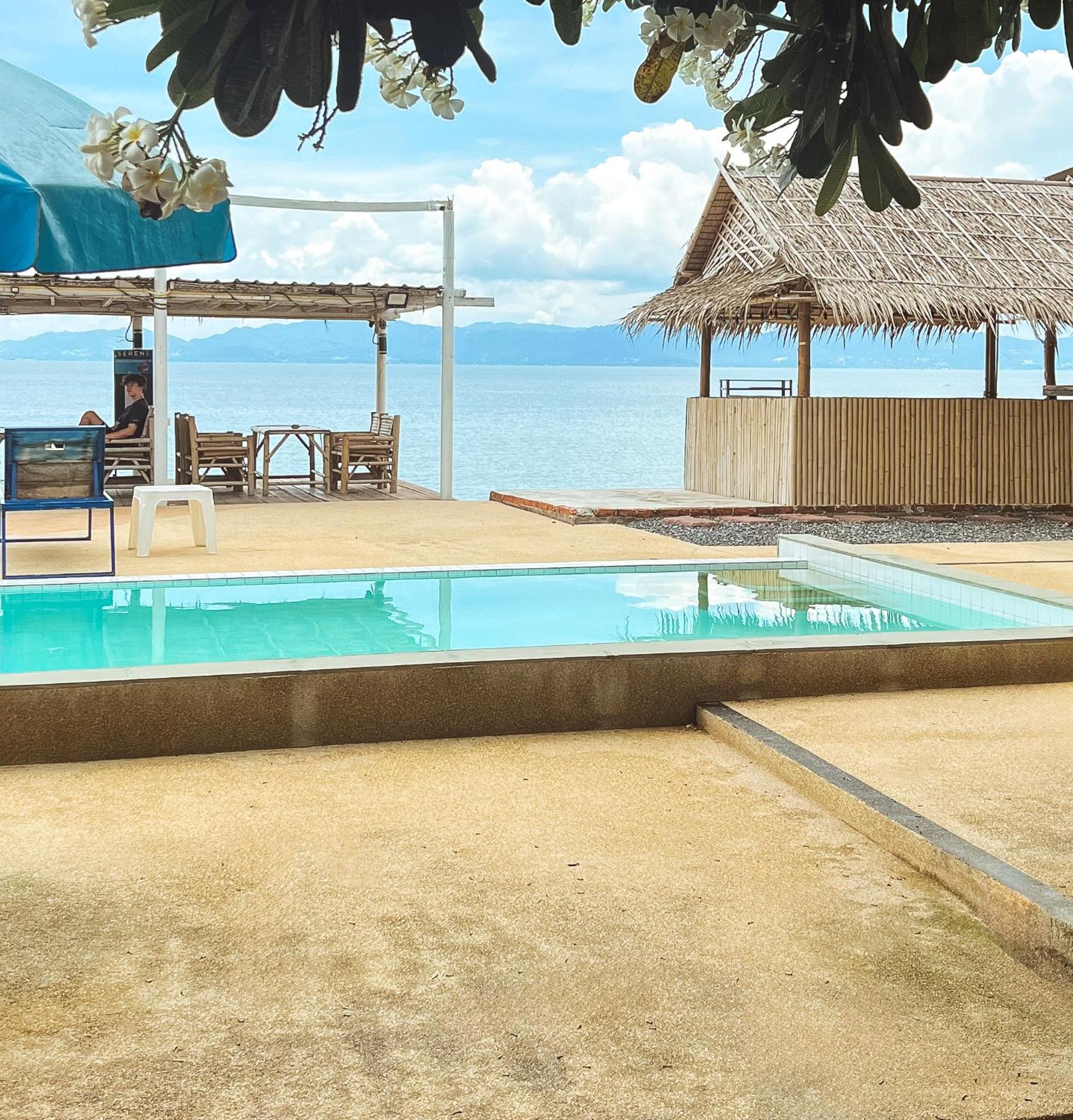 The Cosy Sunset Beach Resort & Restaurant Тонгсала Екстериор снимка