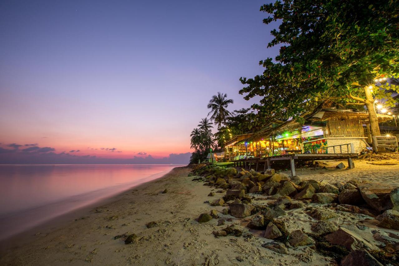 The Cosy Sunset Beach Resort & Restaurant Тонгсала Екстериор снимка