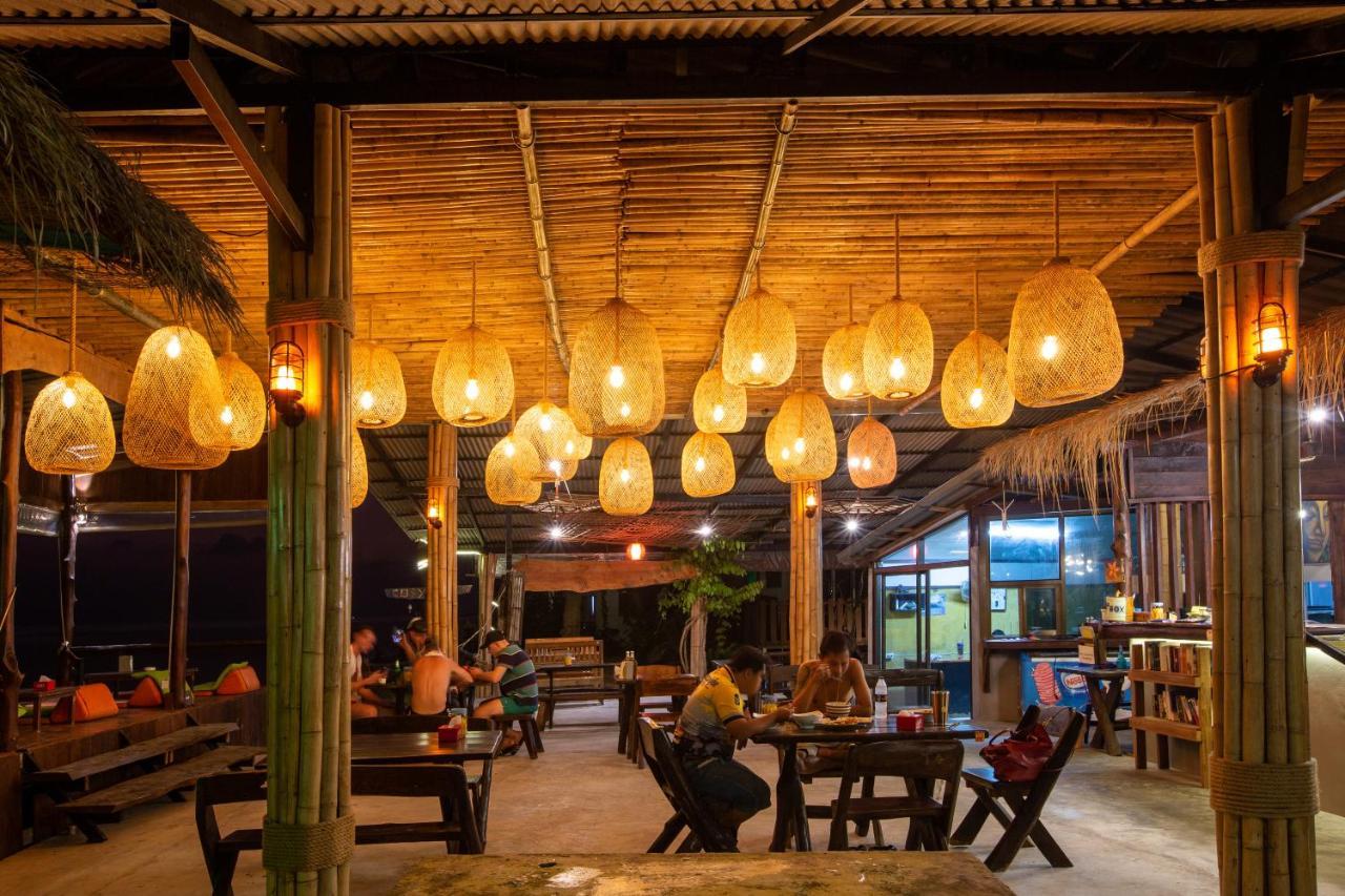 The Cosy Sunset Beach Resort & Restaurant Тонгсала Екстериор снимка